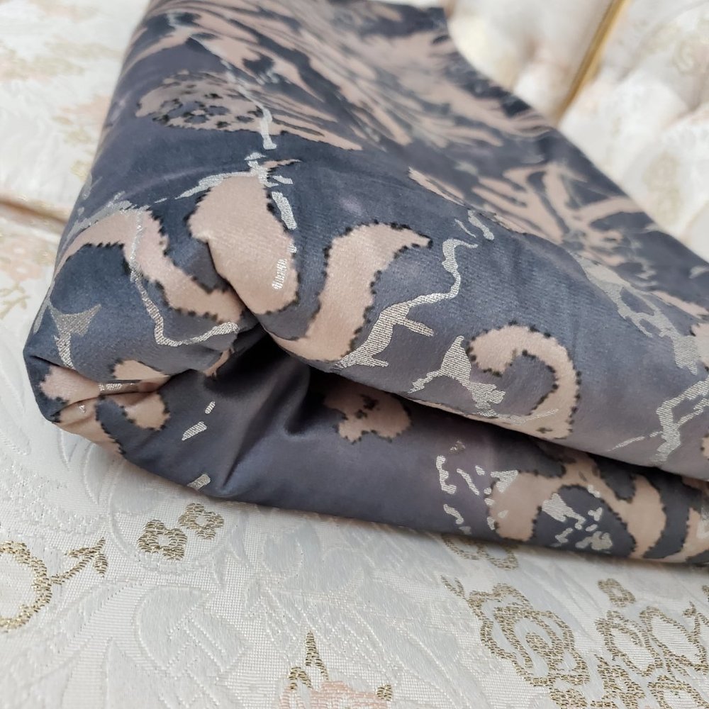 Callisto Home King/ Queen Duvet Cover Set - Picture 15 of 16